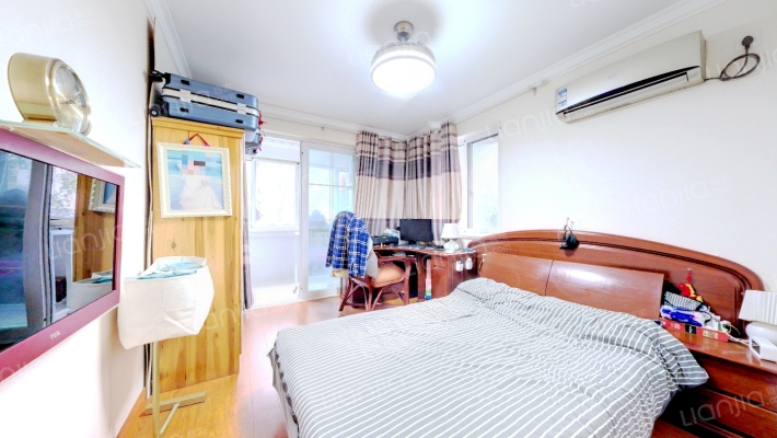 西部大楼二手房实景图