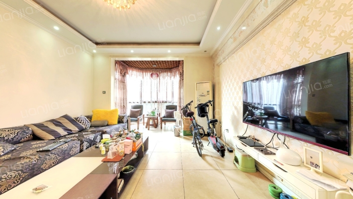 顶秀清溪南苑二手房实景图