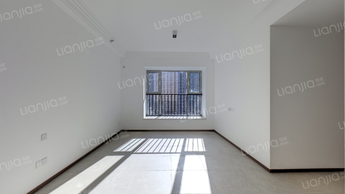 力量盈通广场二手房实景图