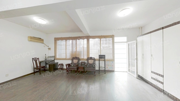 湖南省瑞昌粮油食品有限公司家属区二手房实景图