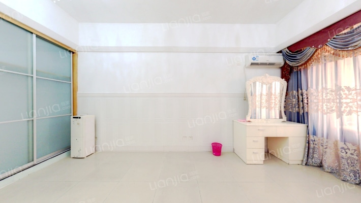 富盈花园二手房实景图