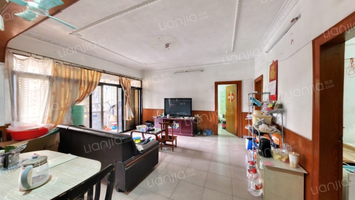 食出小区二手房实景图