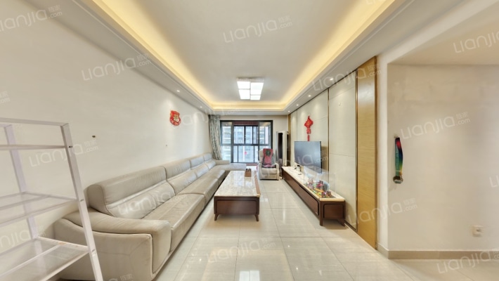 泷景五期二手房实景图