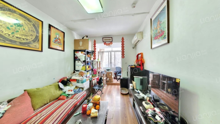 天成街二手房实景图