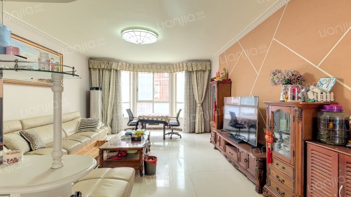 山水英伦庄园二手房实景图