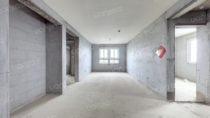 鸿润家园二手房实景图