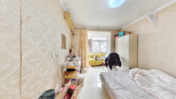 武警水电一支队家属院二手房实景图