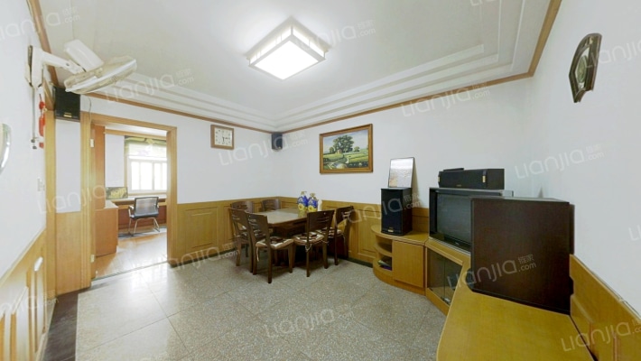 红山路157号二手房实景图