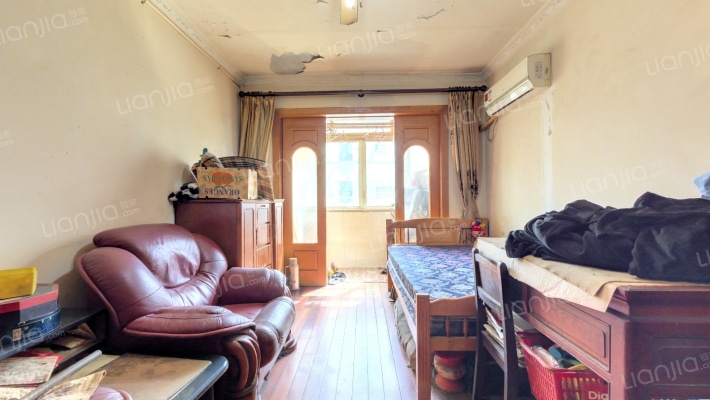 长顺路16号二手房实景图