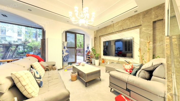 领地溪山蘭台二手房实景图