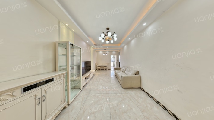 长帆江岸公馆二手房实景图