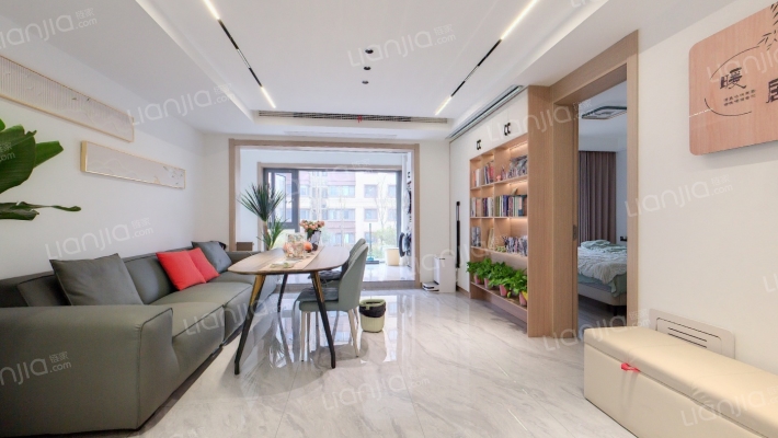 白鹭湖庄园丰球檀香园二期二手房实景图