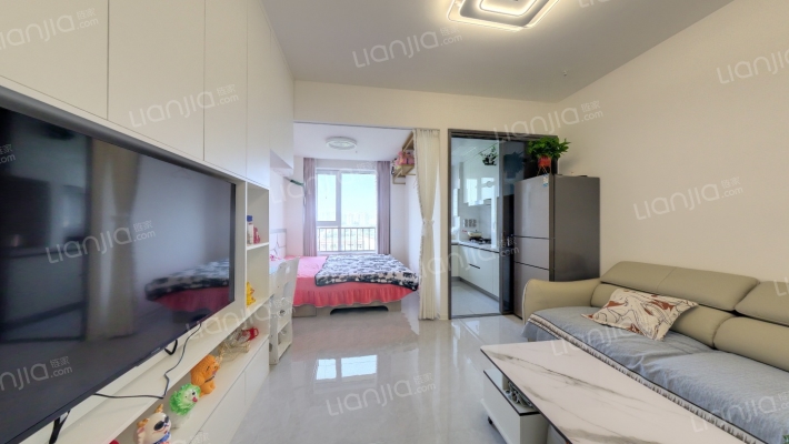 范阳路高速口，精装拎包入住，房本满二，随时可过户-卧室