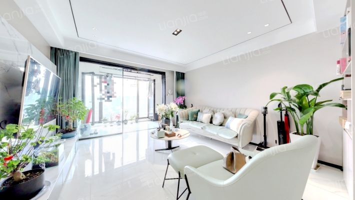 颐和湾花园二手房实景图