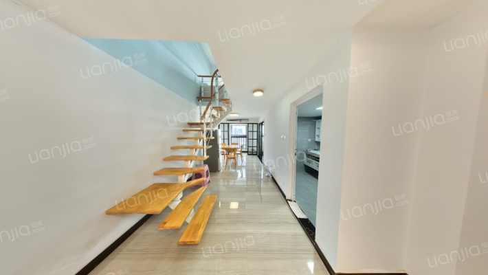 玖玖国际财富中心二手房实景图