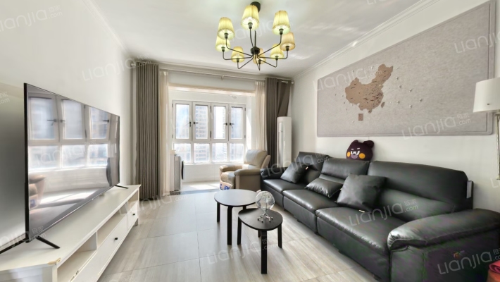 绿地国际博览城二期博睿二手房实景图