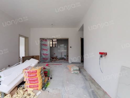 整租·郡源山外山 3室2厅 东南