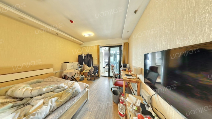 证大大拇指广场二手房实景图