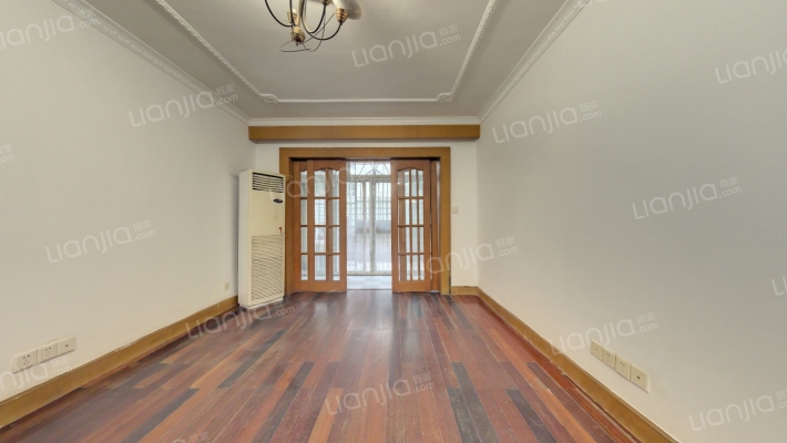 奥森花苑二手房实景图