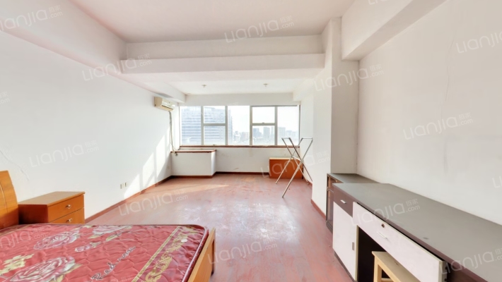 江南摩尔西区二手房实景图