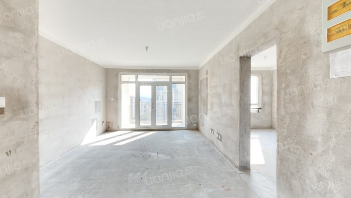 新兴中心城二手房实景图