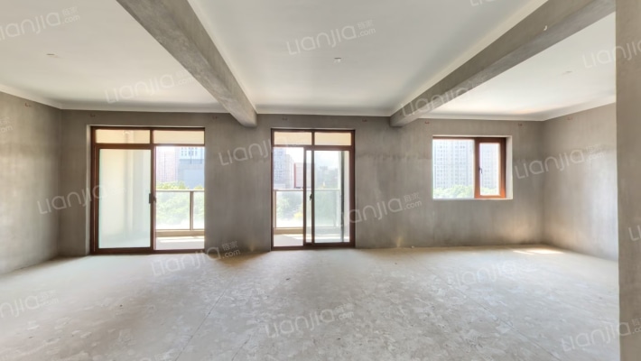 万里世纪豪庭二手房实景图