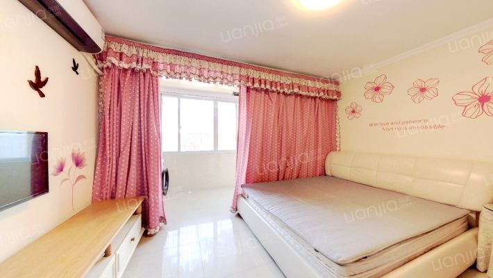 侯家里小区二手房实景图