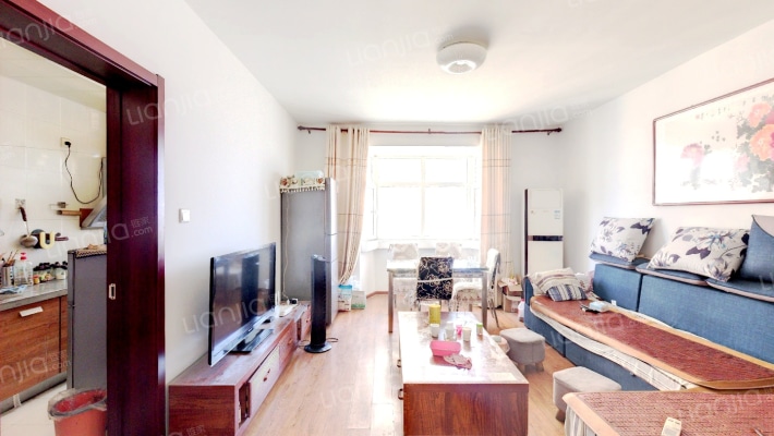 东风小区二手房实景图