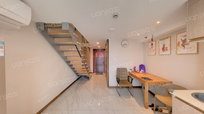 国贸领寓二手房实景图