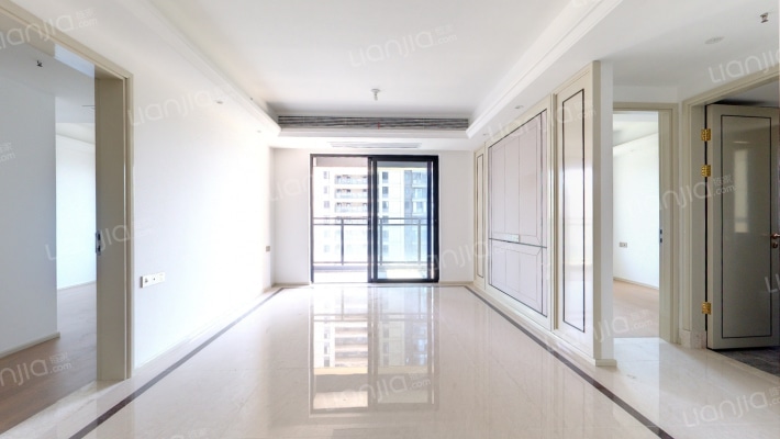 首开&华侨城&金茂·东湖金茂府二手房实景图