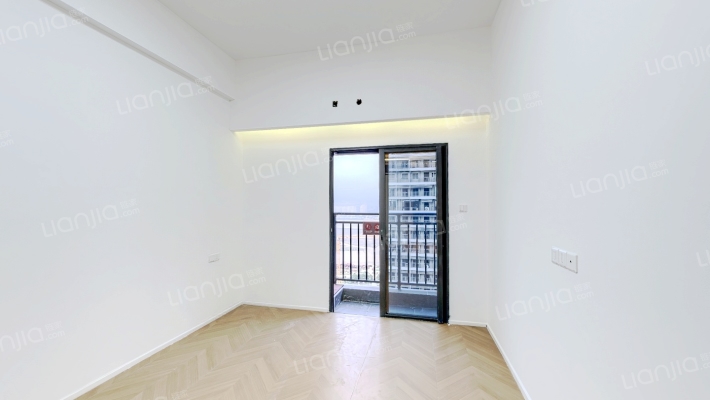 万科云城二手房实景图