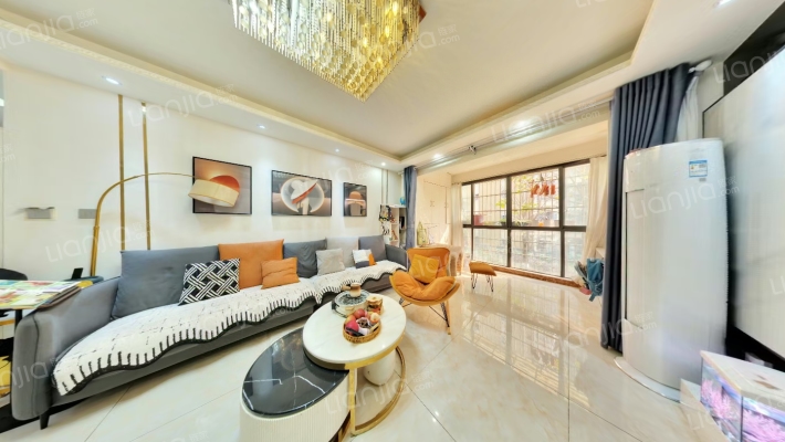 新碧园二手房实景图