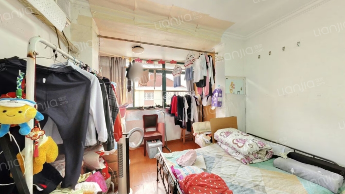 港驳小区二手房实景图