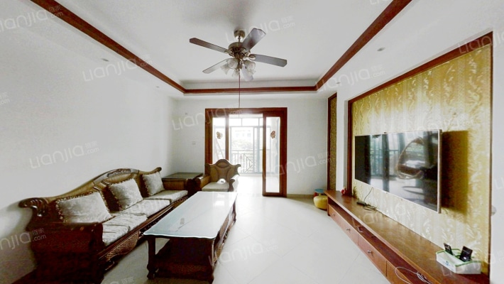 金海雅苑南区二手房实景图