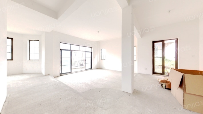 蓝光观岭国际社区翡翠岭二手房实景图