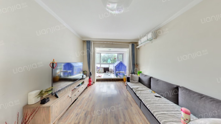 万东花园二手房实景图