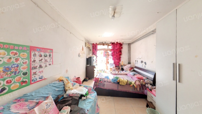 723电台宿舍二手房实景图