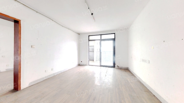 枫泾新村四区二手房实景图