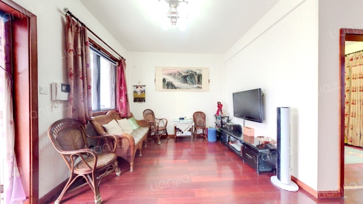 青城神韵一期二手房实景图