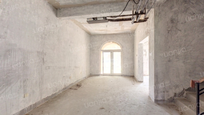 芦花庄园二手房实景图