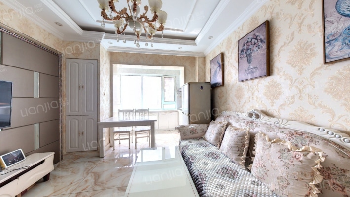 河畔鑫莲二手房实景图