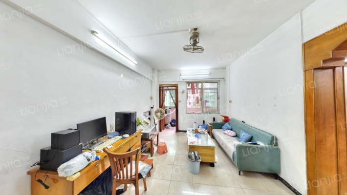 田心花园二手房实景图