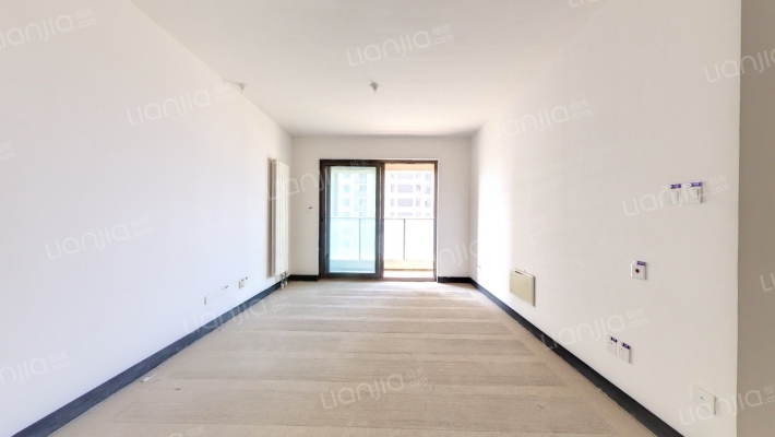 融创观澜壹号融园二手房实景图