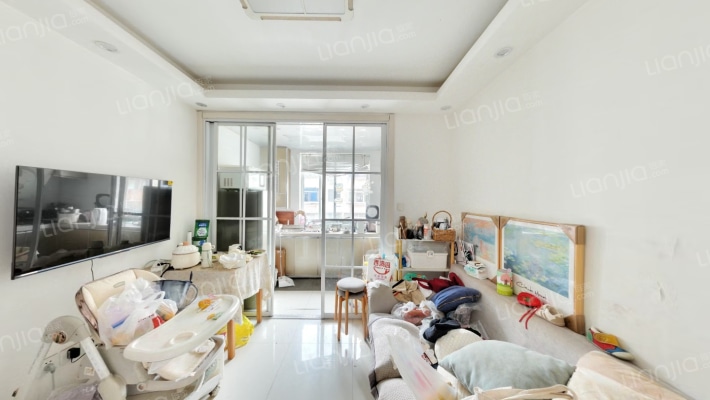 水闸小区二手房实景图