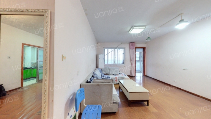 理想城住宅小区二手房实景图