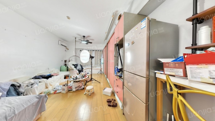 金地雄楚一号D区二手房实景图