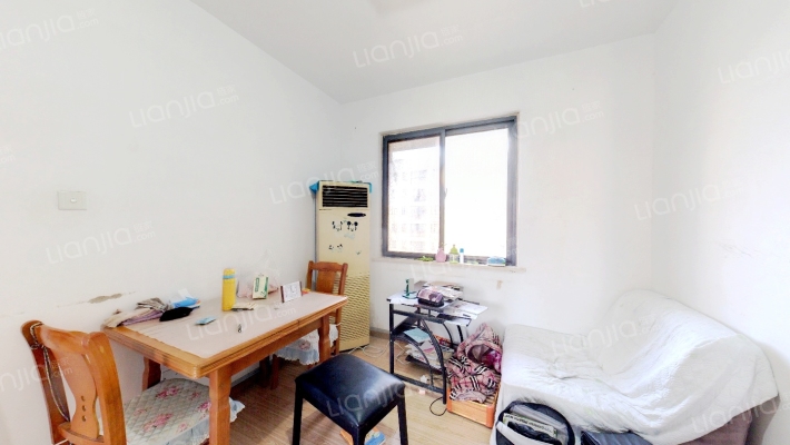 森林公园红梅苑二手房实景图