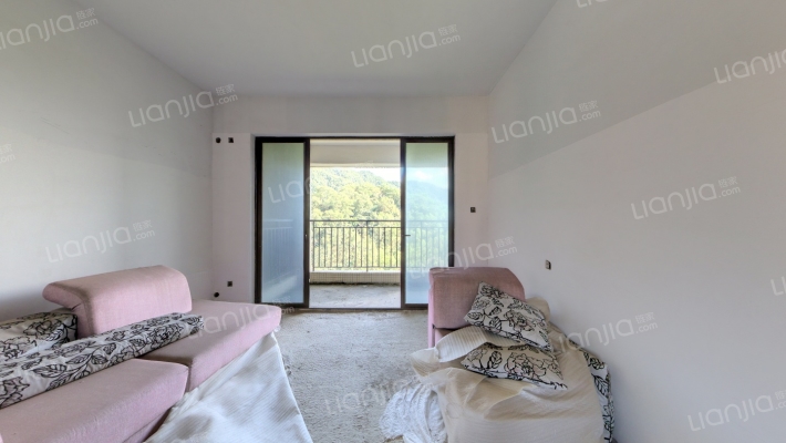 保利林语峰境二手房实景图