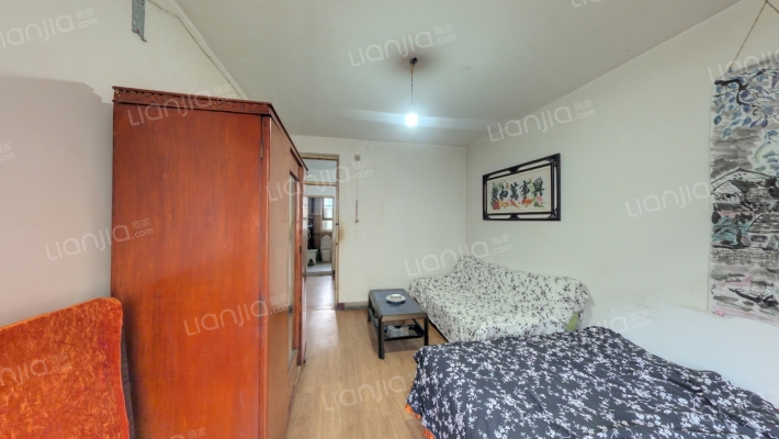 前进机器厂生活区二手房实景图