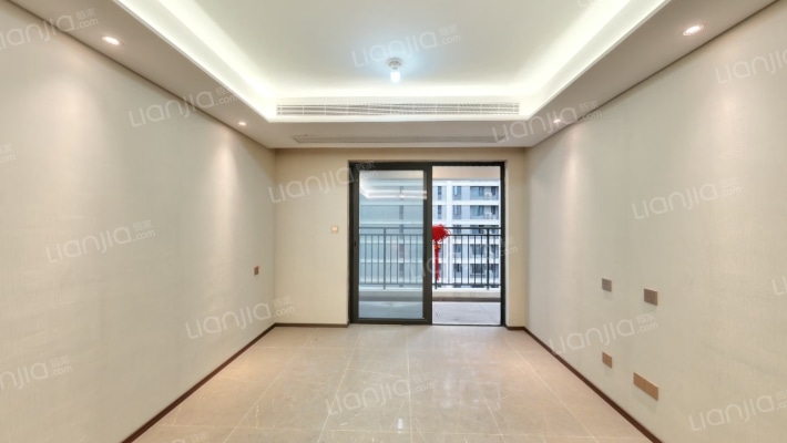 龙湖翠湖壹号二手房实景图